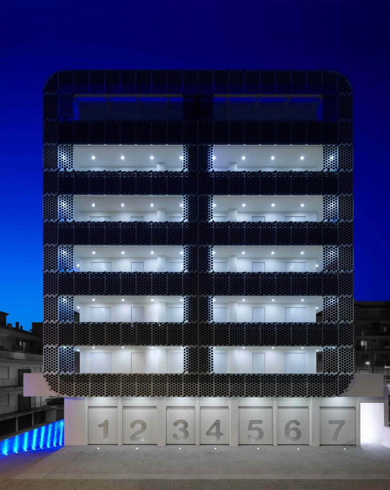 OVERSEA BUILDING Simone Micheli