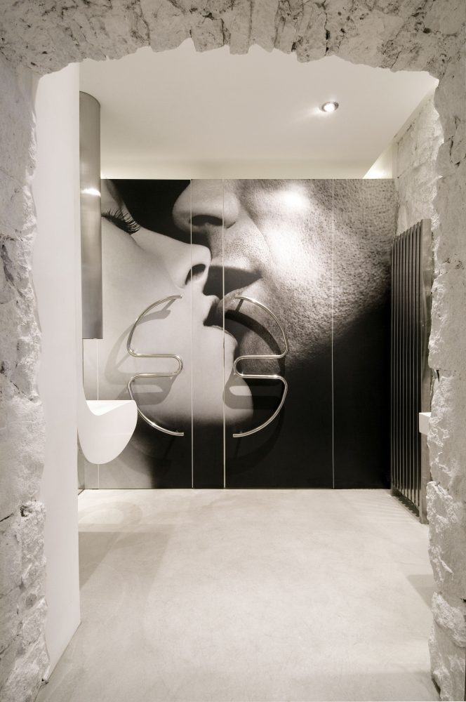 SKETCH LOUNGE BAR Simone Micheli