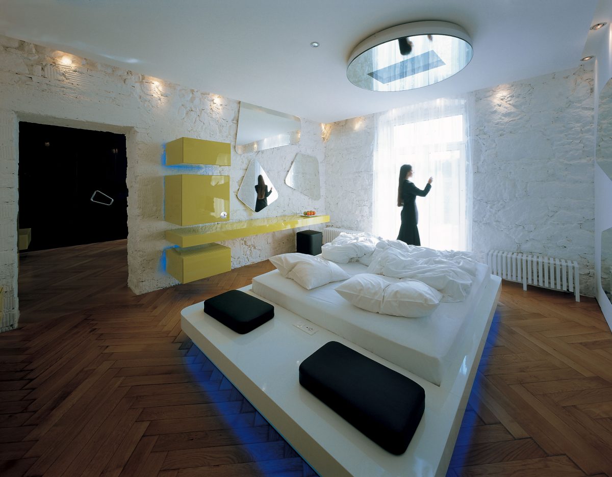 AURORA HOTEL Simone Micheli