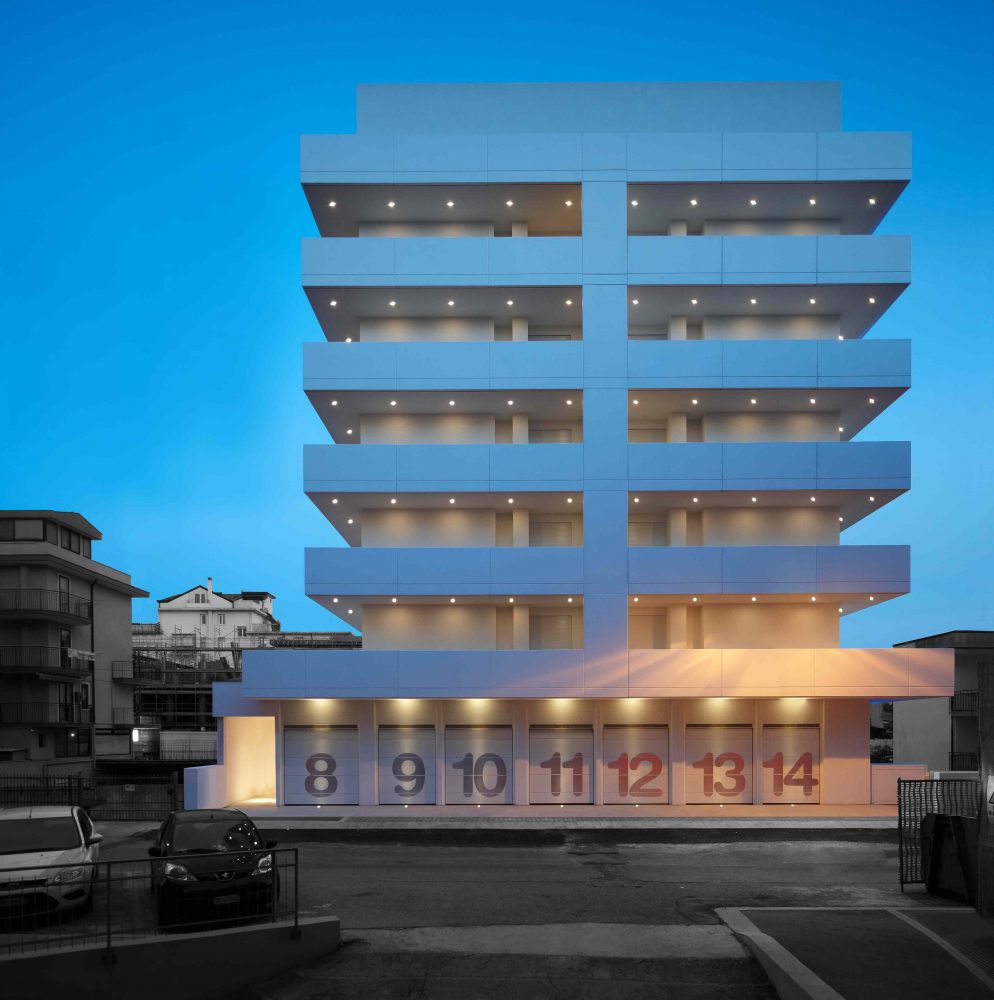 OVERSEA BUILDING Simone Micheli
