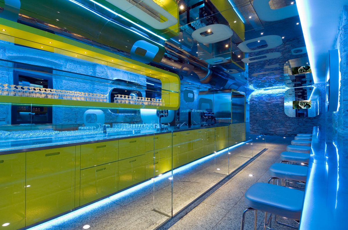 ACQUADULZA bar – wine butega & restaurant Simone Micheli