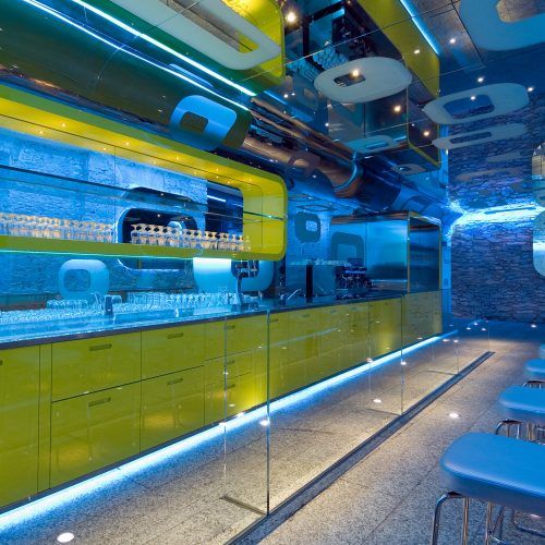 ACQUADULZA bar – wine butega & restaurant