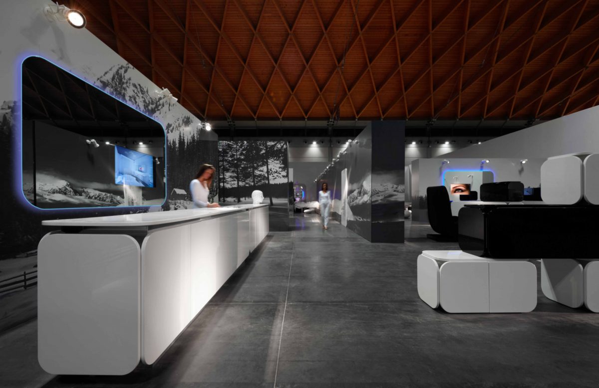 L’HOTEL D’ALTA QUOTA – HOSPITALITY IN THE FUTURE Simone Micheli
