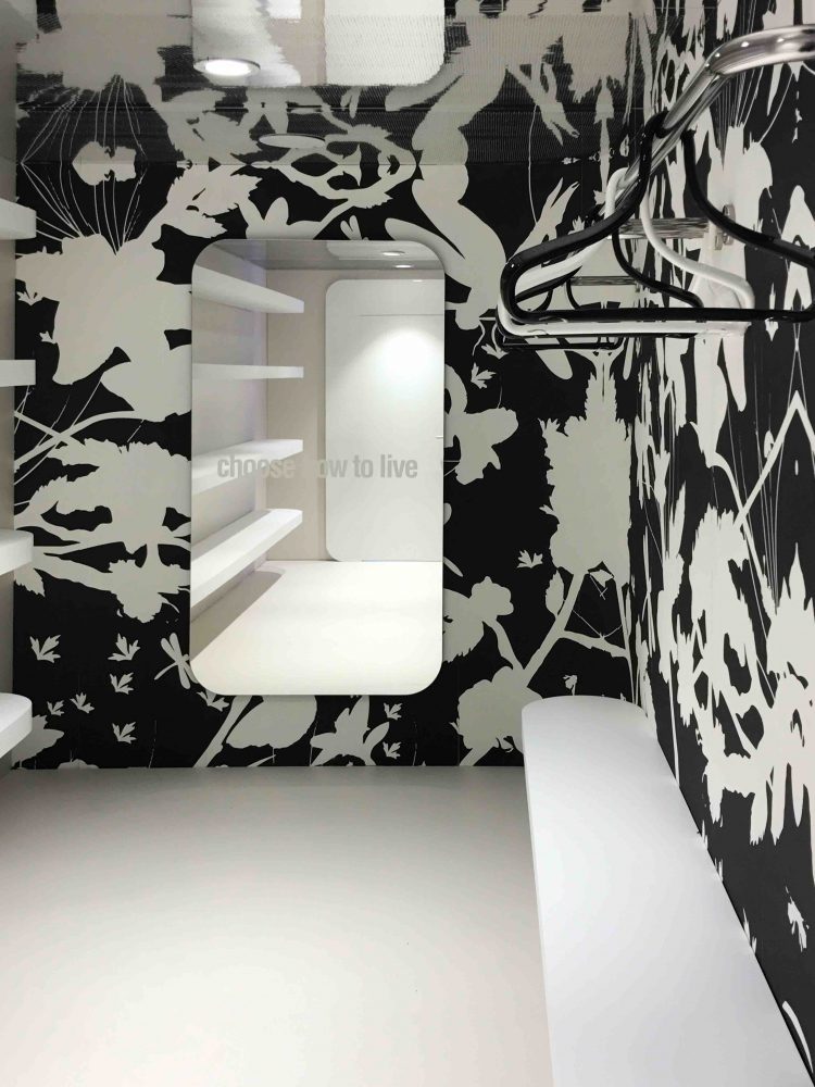BEYOND THE LUXURY Simone Micheli