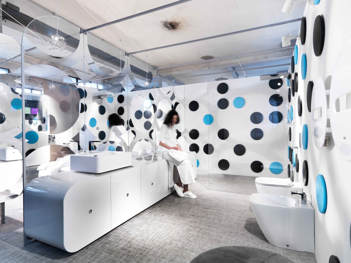 Different suites X different people Simone Micheli