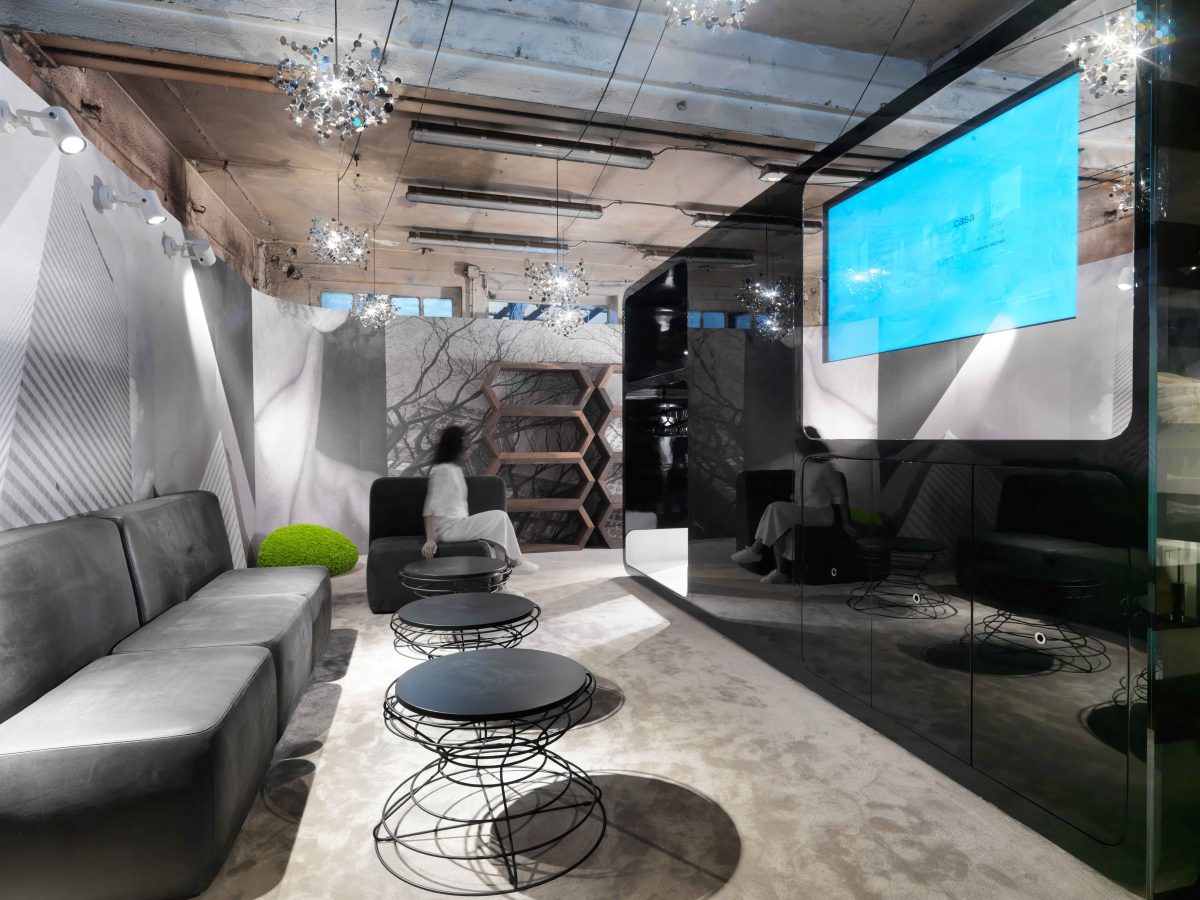 Different suites X different people Simone Micheli