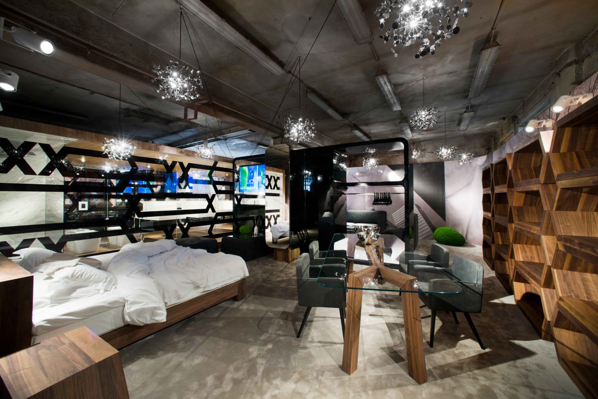 Different suites X different people Simone Micheli