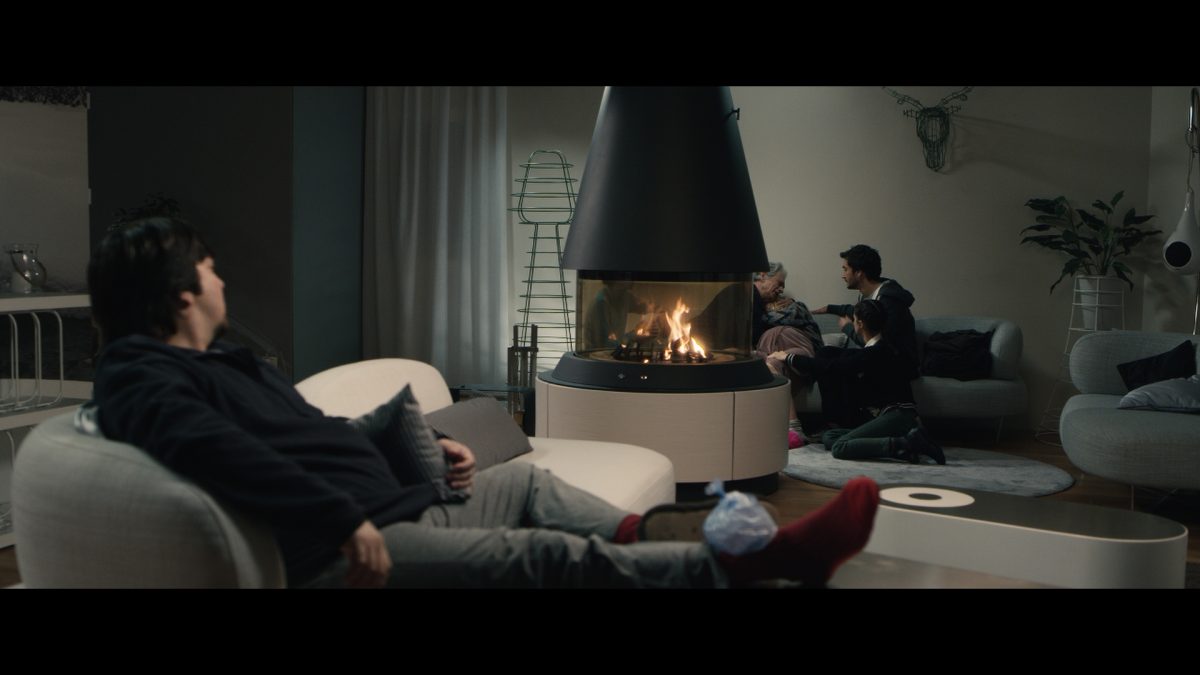“sconnessi” – scenic design Simone Micheli