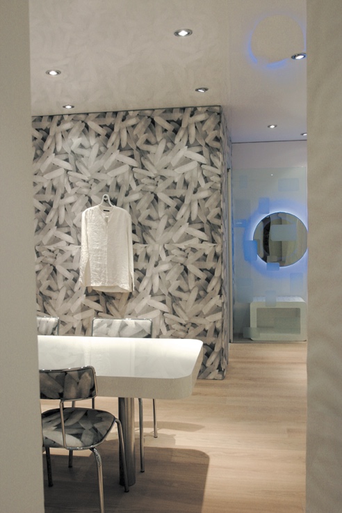 THINKING ROOM Simone Micheli