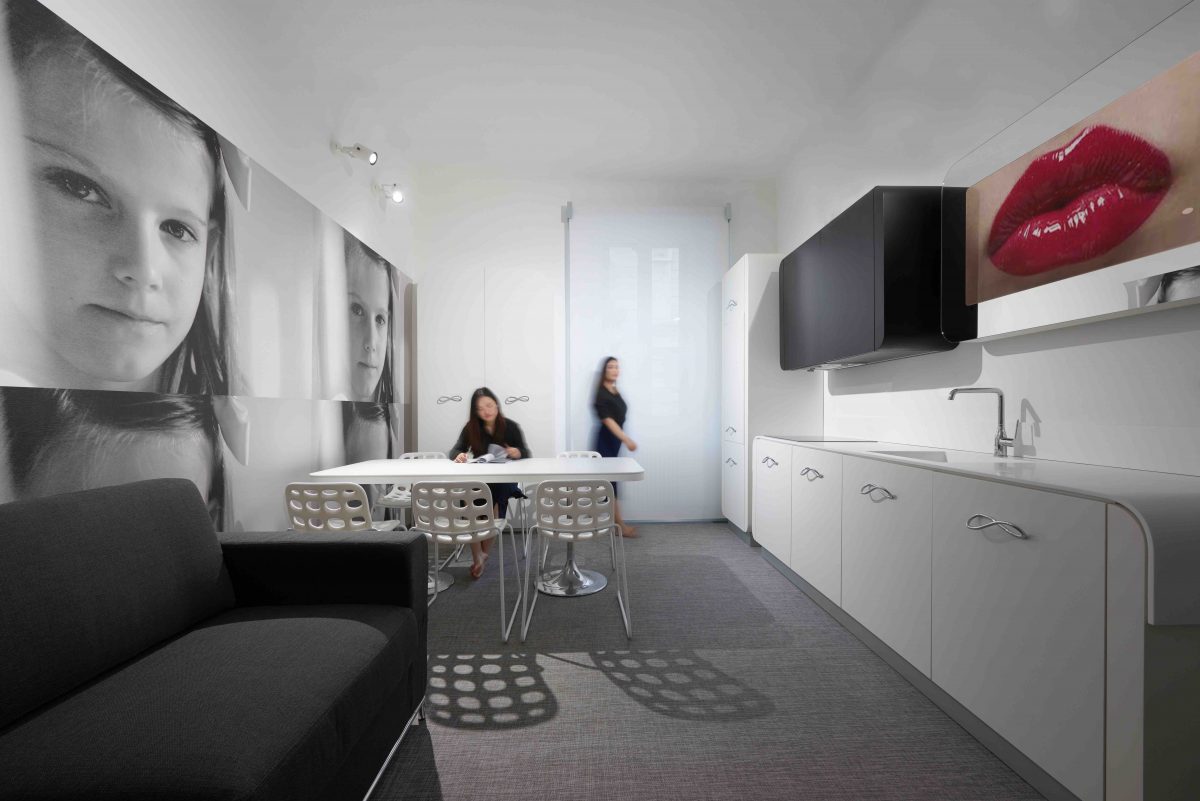 People service apartment Simone Micheli