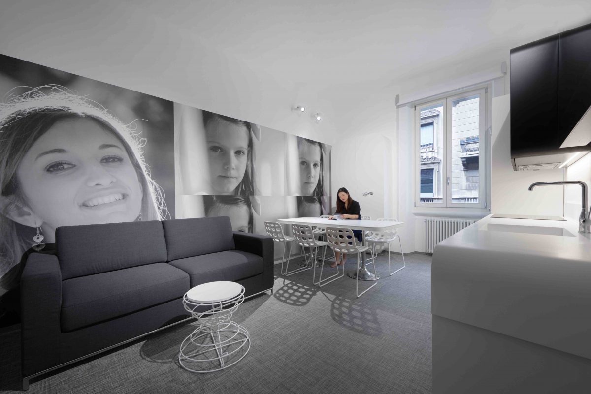 People service apartment Simone Micheli