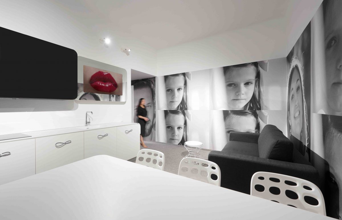 People service apartment Simone Micheli