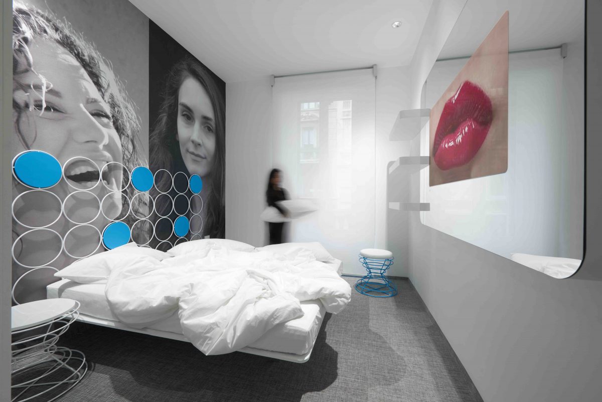People service apartment Simone Micheli
