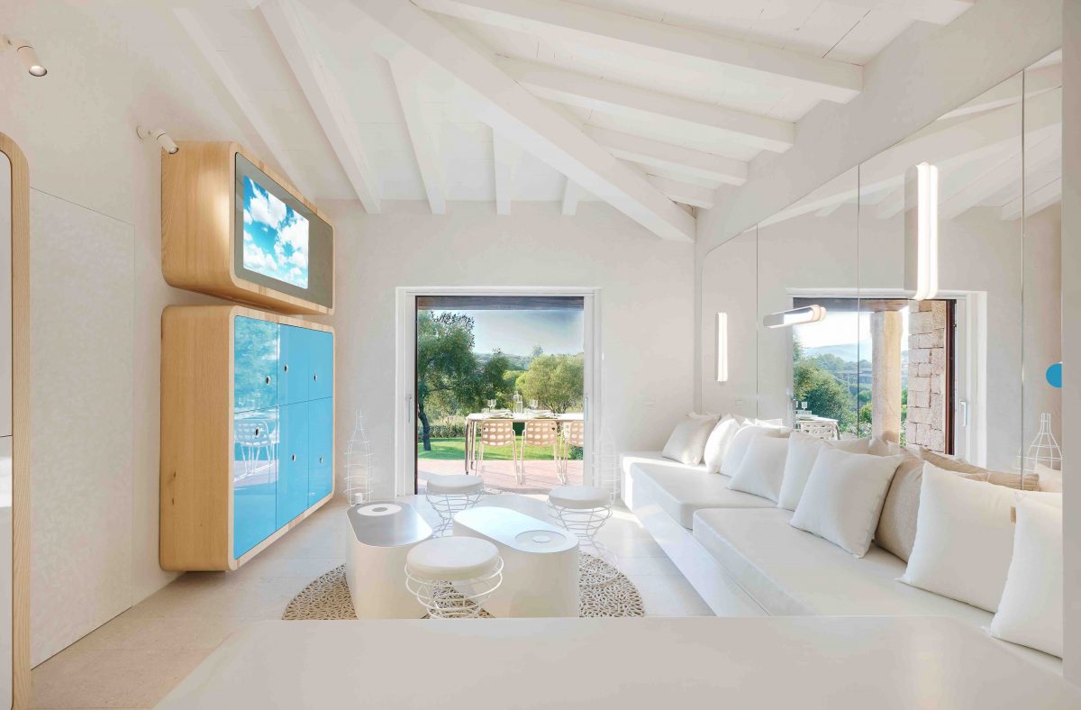 Houseboat Simone Micheli