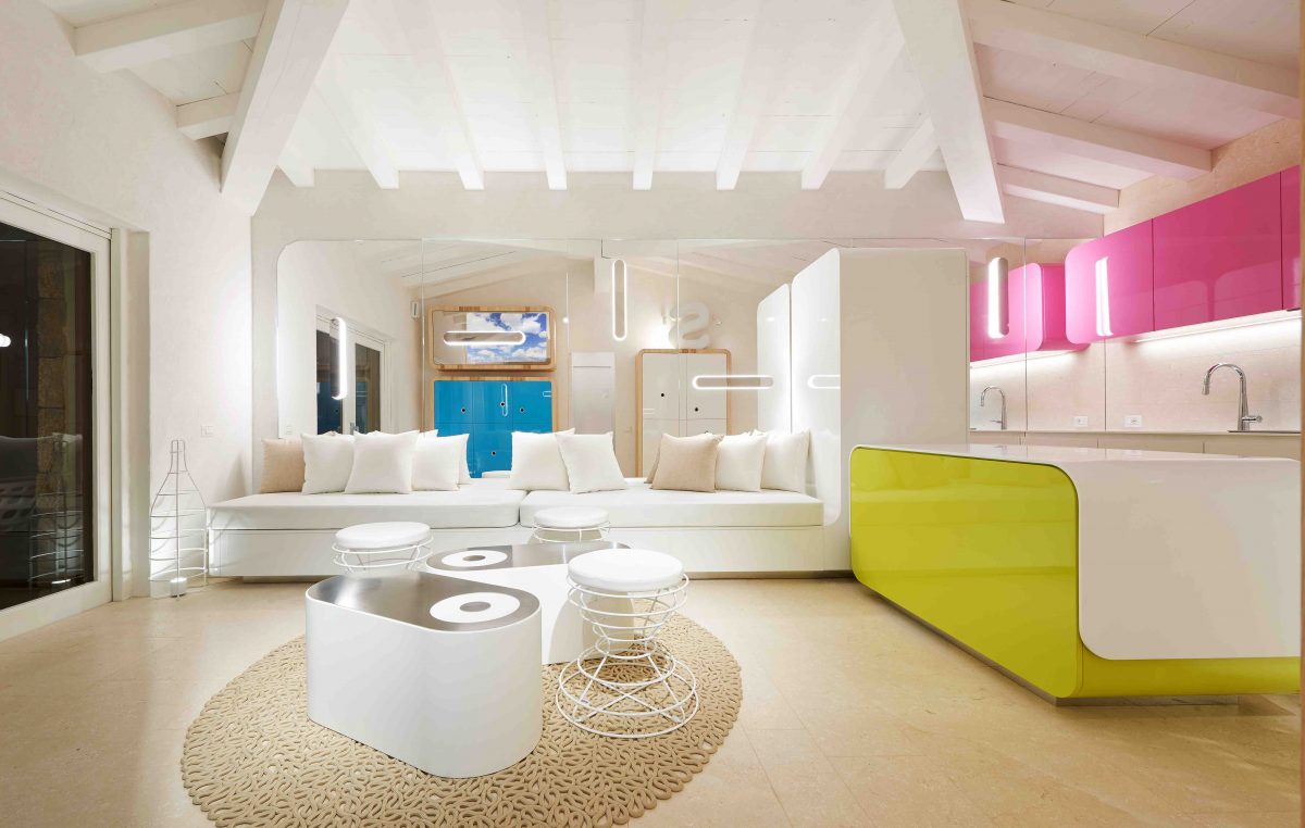 Houseboat Simone Micheli