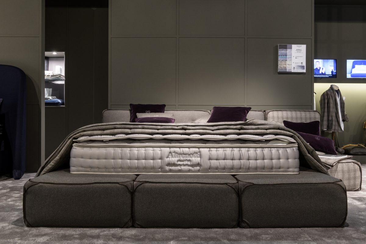 Altrenotti – Letto Simone Micheli